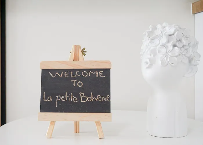 La Petite Boheme With Free Parking